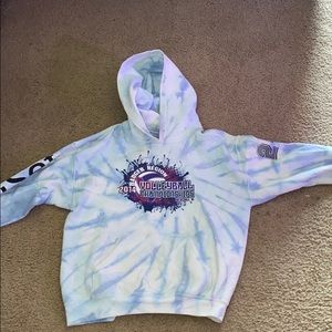 Volleyball Sweatshirt 🍉3 for $10